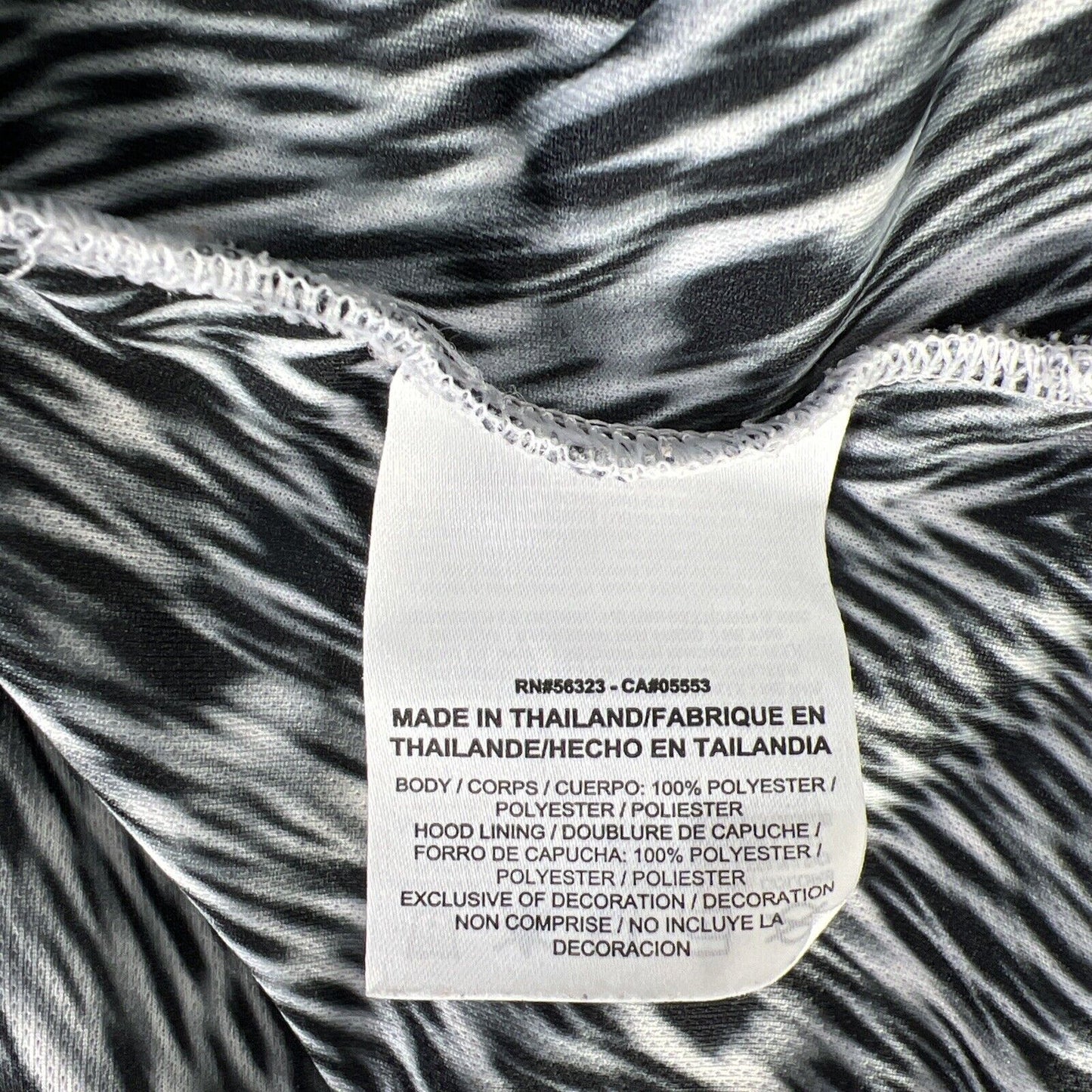 Nike Men's Gray N7 Long Sleeve All Over Print Tribal Hoodie - M