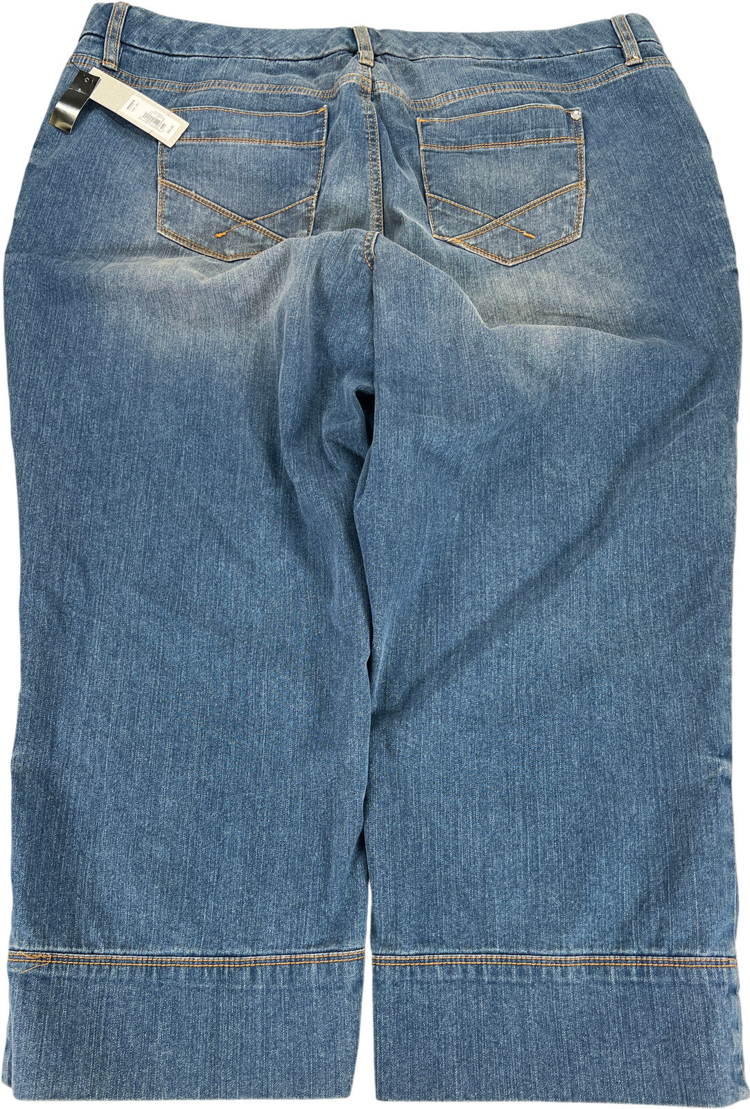 APT 9 Women’s Medium Wash Cuffed Denim Capri Jeans - 18W