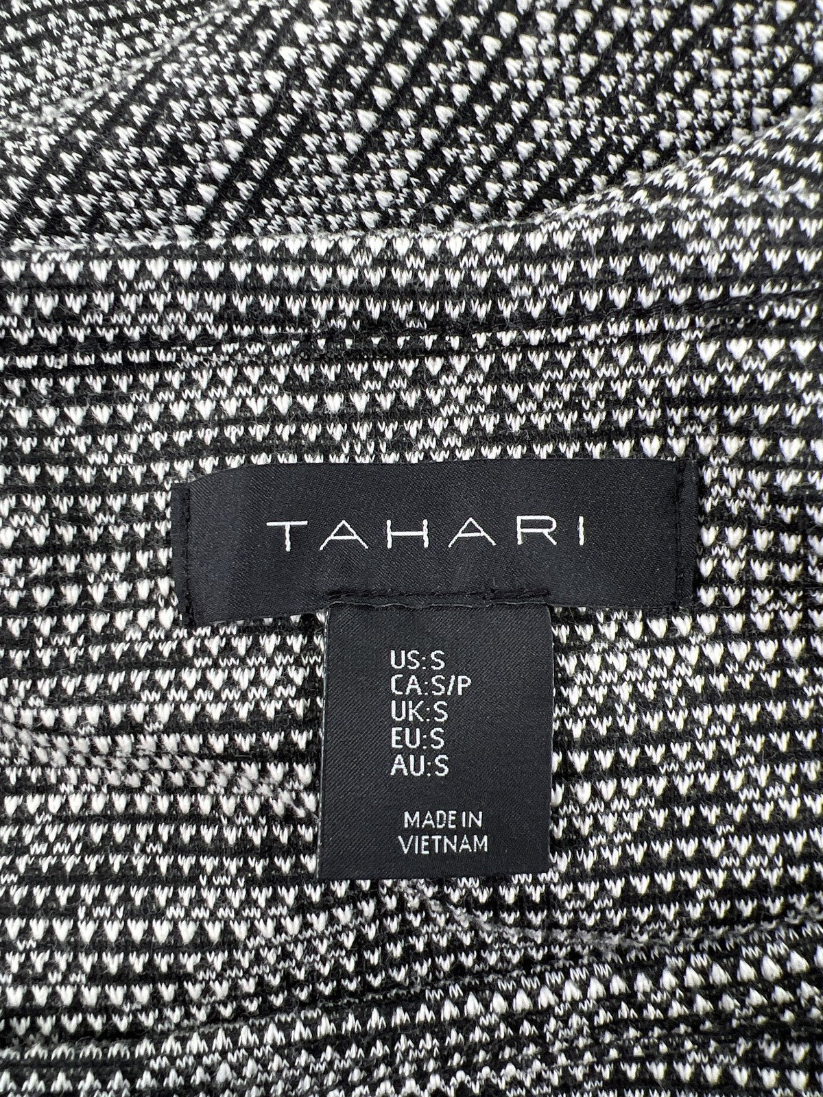 Tahari Women’s Black/White Pocket Front 3/4 Sleeve Shift Dress - S