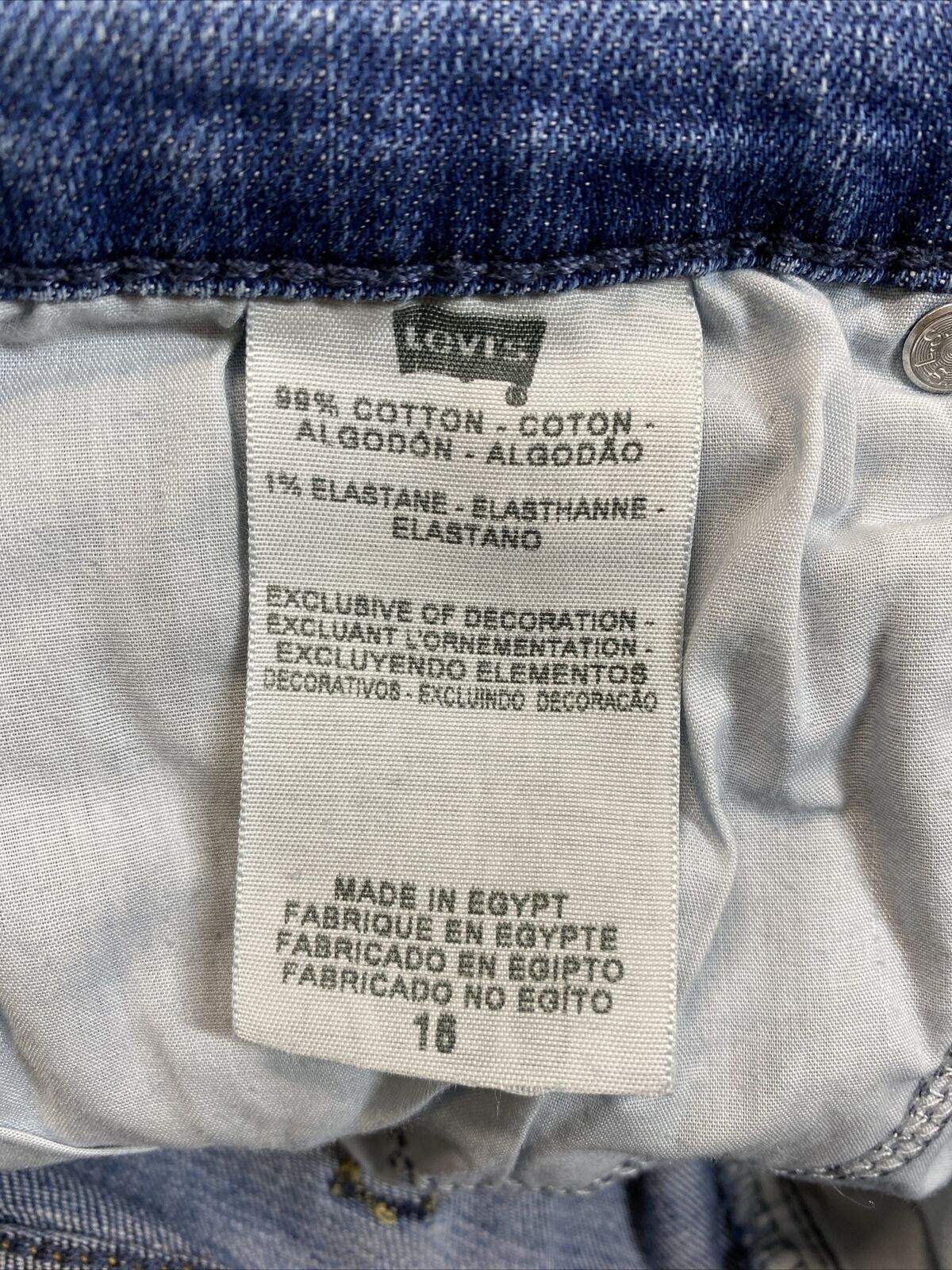 Levi's Women's Medium Wash 515 Capri Jeans - 16