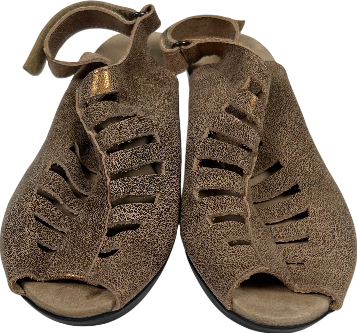 Munro Women’s Gold Metallic Open Toe Slingback Heeled Sandals - 8