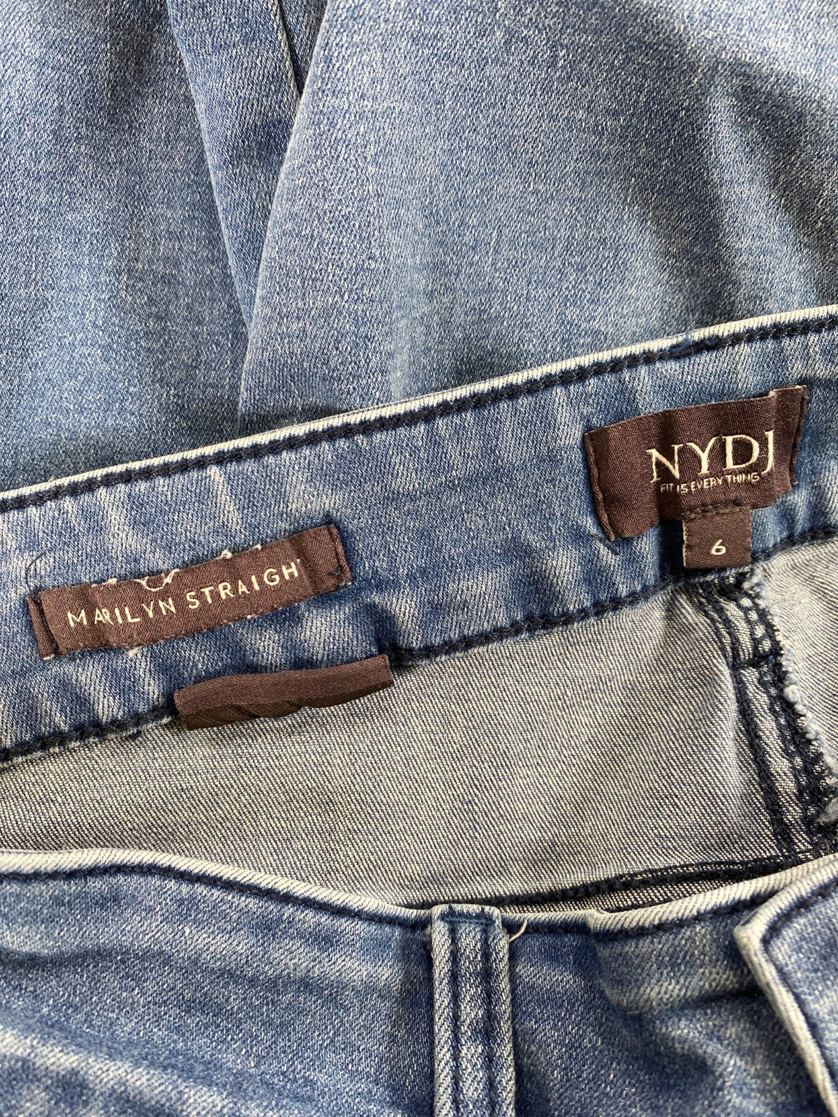 Not Your Daughters Women’s Medium Wash Marilyn Straight Denim Jeans - 6