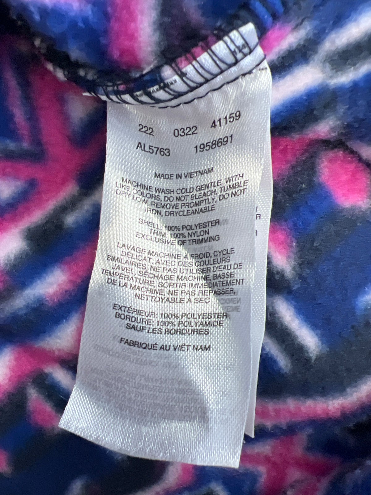 Columbia Women’s Blue/Pink Snap Button Long Sleeve Fleece Jacket - L