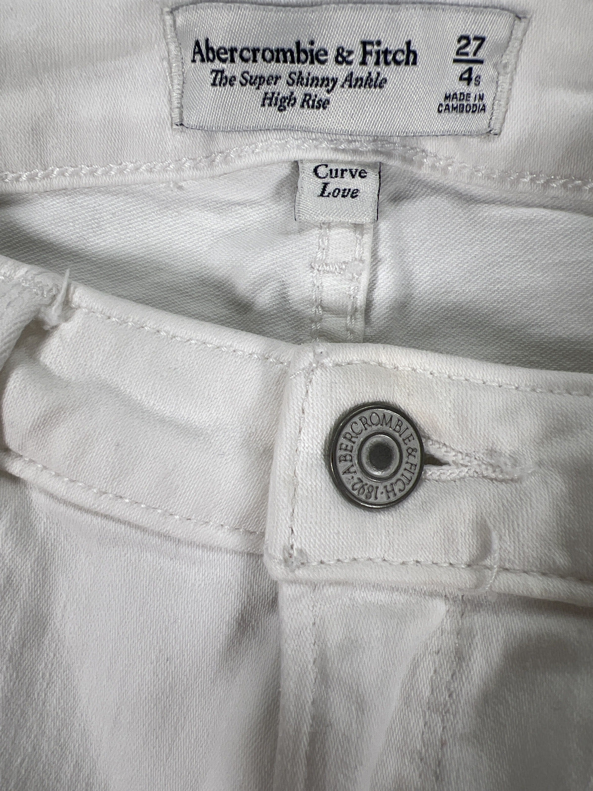 Abercrombie and Fitch Women’s White Super Skinny Ankle Jeans - 27/4