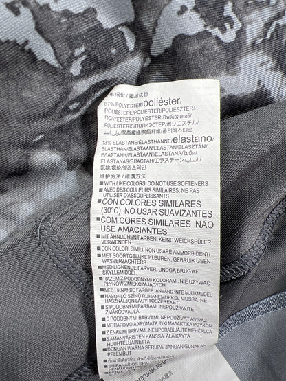 Under Armour Women’s Gray HeatGear Cropped Athletic Leggings - M