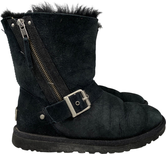 UGG Women’s Black Blaise Zipper Side Short Shearling Boots - 6
