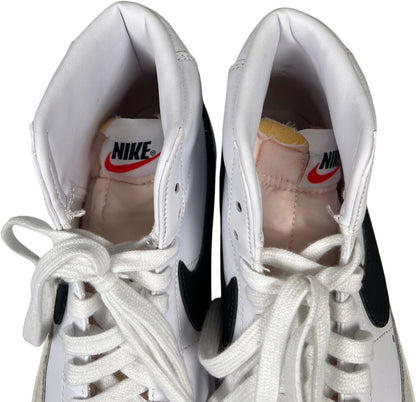 Nike Women’s White Blazer 77 High Top Lace Up Sneakers - 8