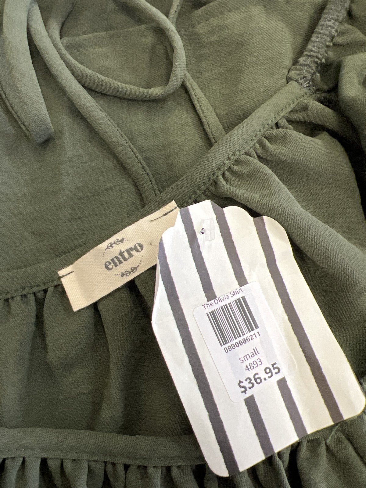 Entro Women’s Green Long Sleeve Cropped Blouse - S