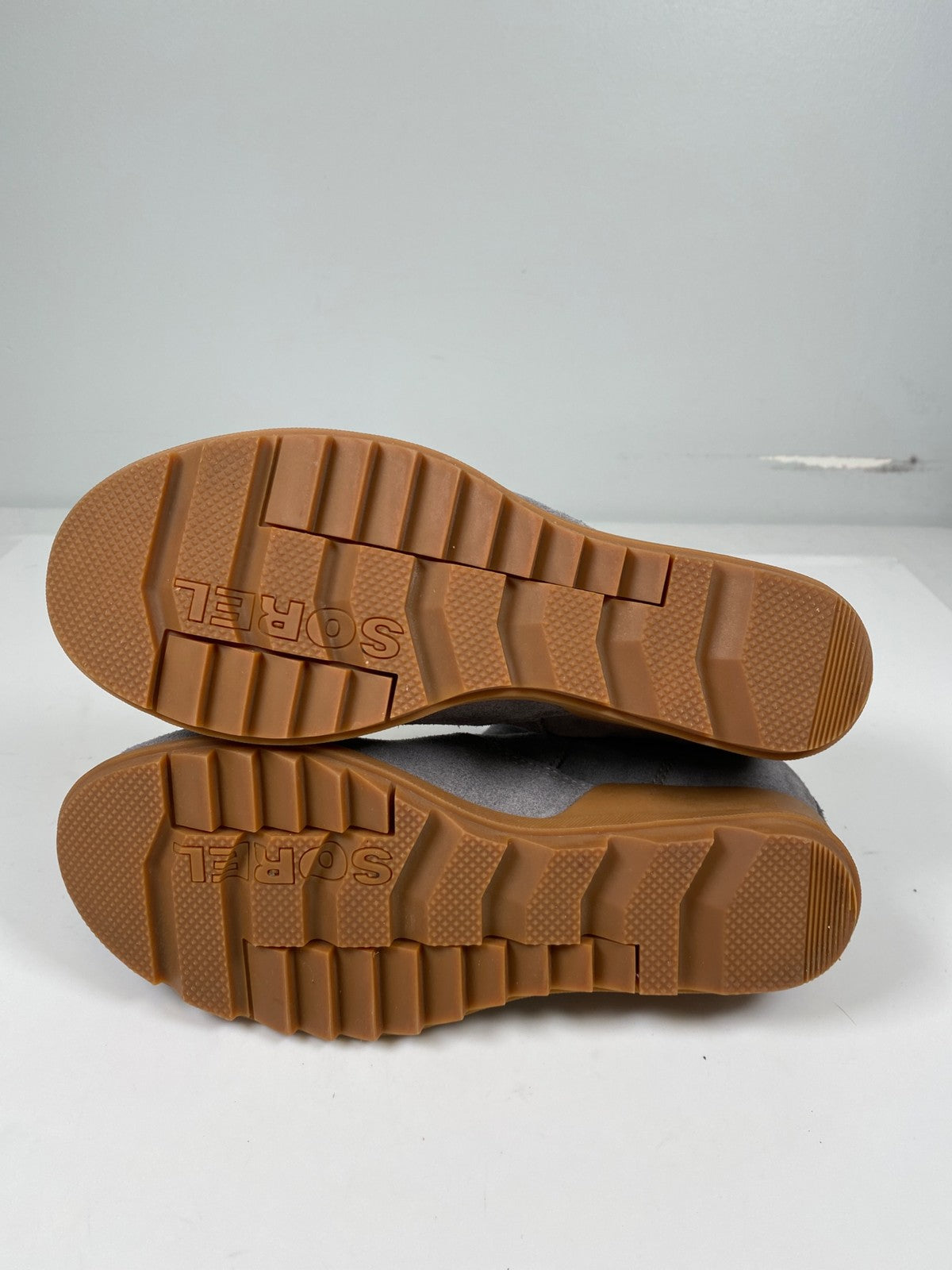 Sorel Women’s Gray Suede Evie Ankle Wedge Booties - 8.5