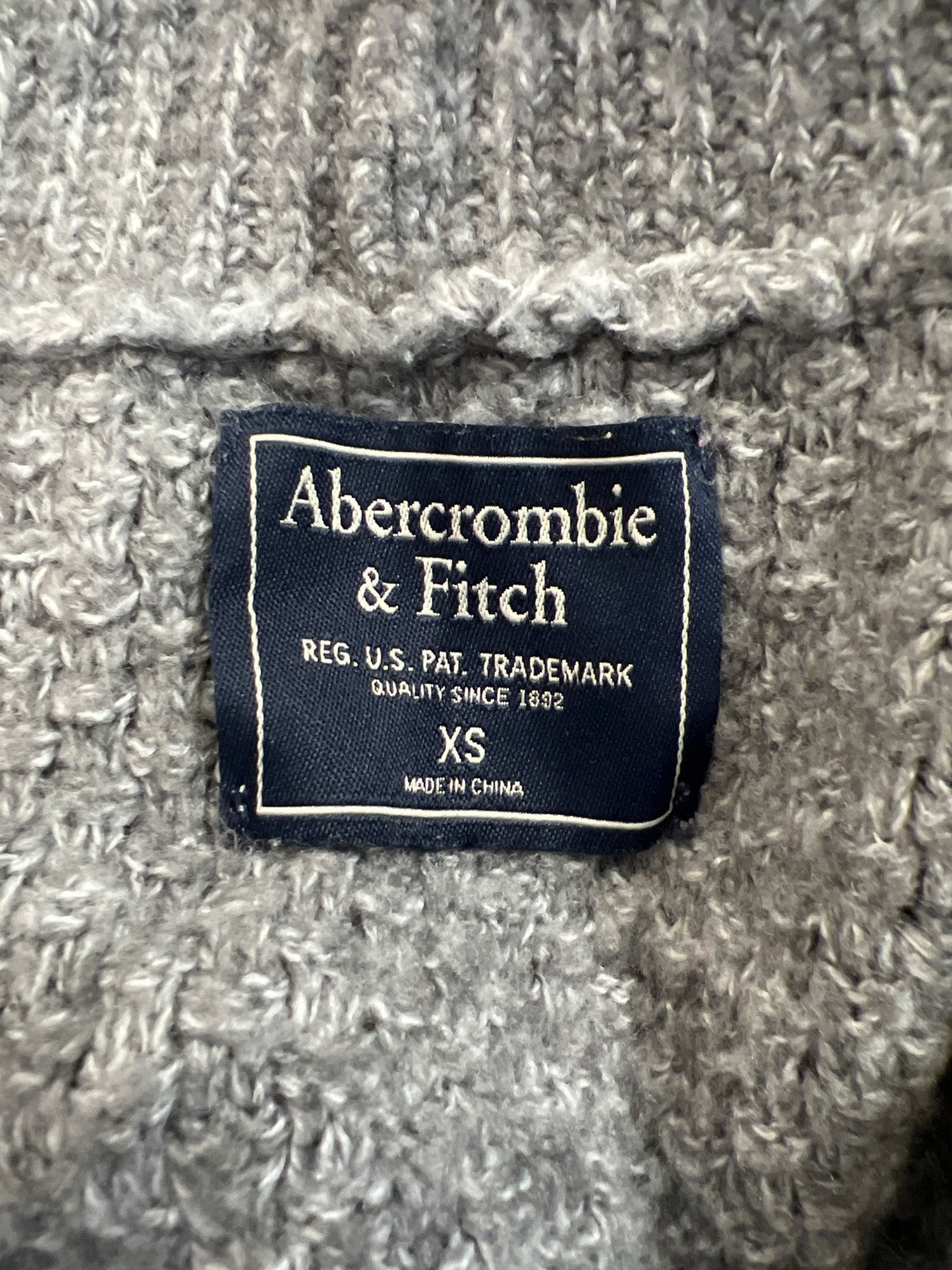Abercrombie & Fitch Women’s Gray Wool Blend Knit Cardigan Sweater - XS