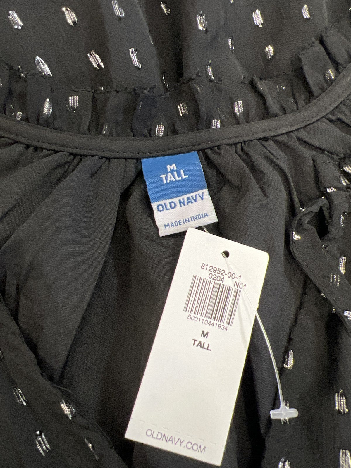 Old Navy Women’s Black Metallic Long Sleeve Smocked Dress - M Tall