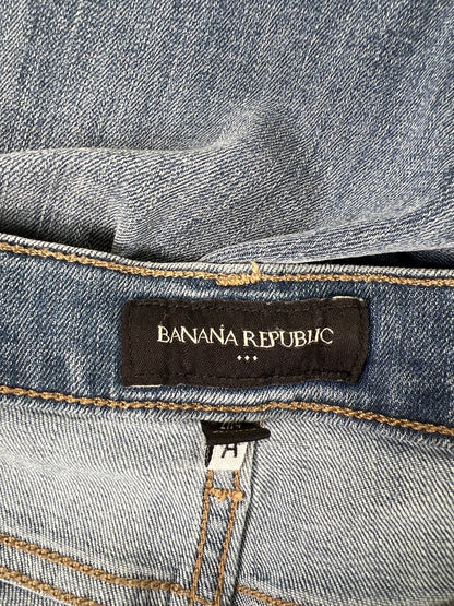 Banana Republic Women’s Medium Wash Bermuda Jean Shorts - 27/4