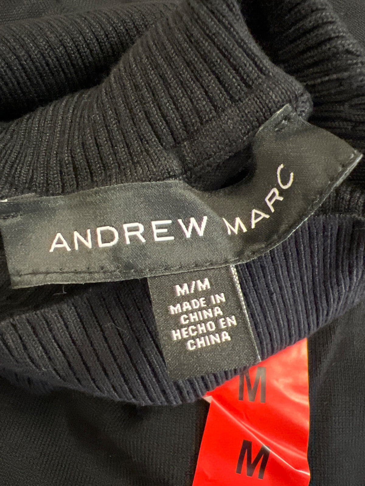 Andrew Marc Women’s Black Long Sleeve Turtleneck Sweater - M