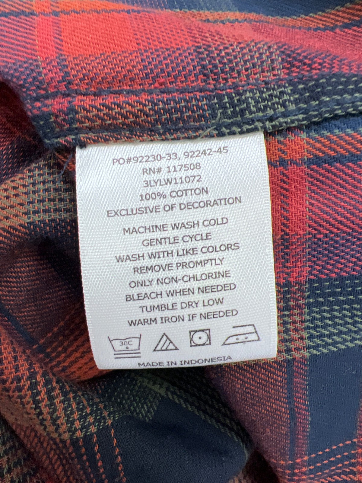 Levi’s Men’s Red Plaid Long Sleeve Button Up Flannel Shirt - S