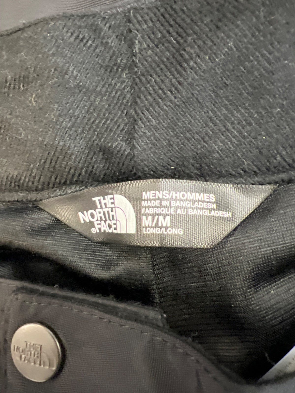 The North Face Men’s Black HyVent Waterproof Winter Snow Pants - M