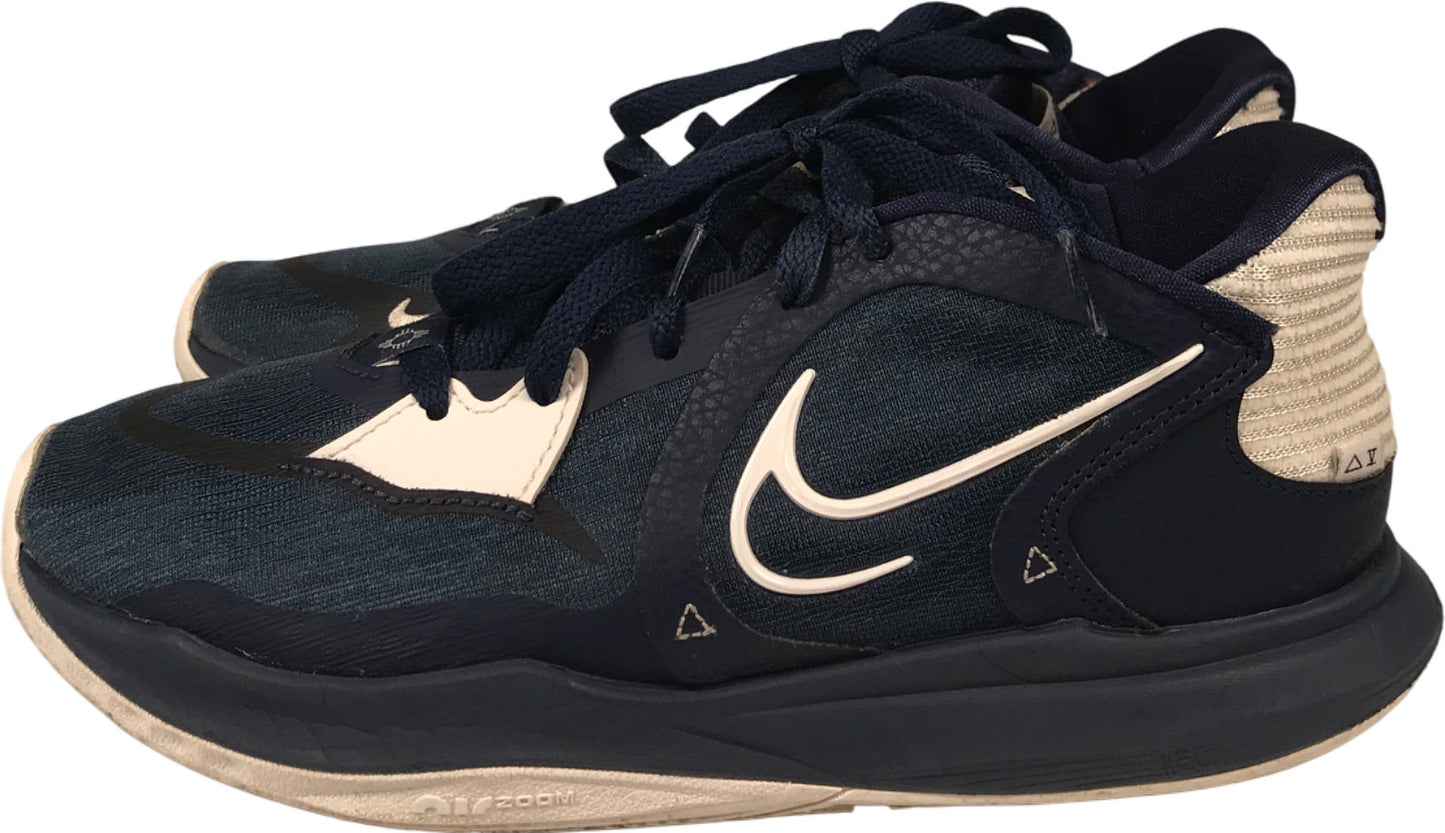 Nike Men’s Blue Midnight Kylie Low Lace Up Basketball Sneakers - 6