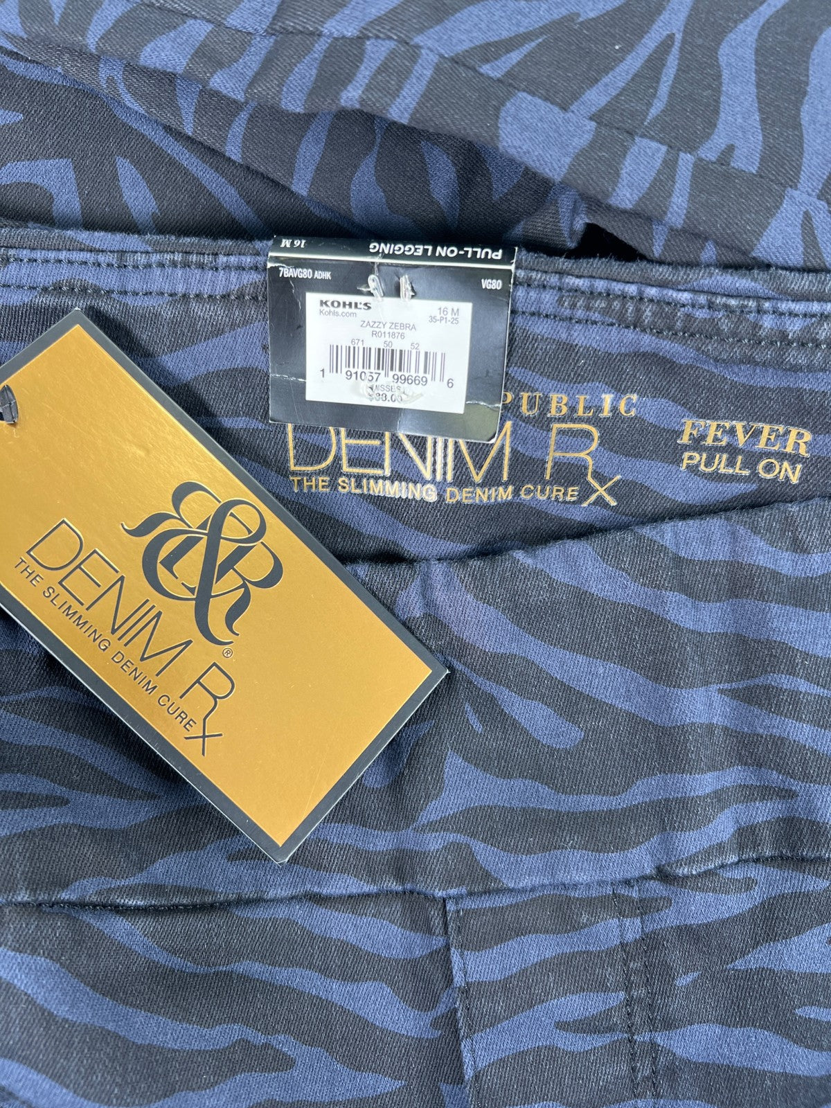 Rock and Republic Women’s Blue Fever Zazzy Zebra Pull On Denim Jeans - 16