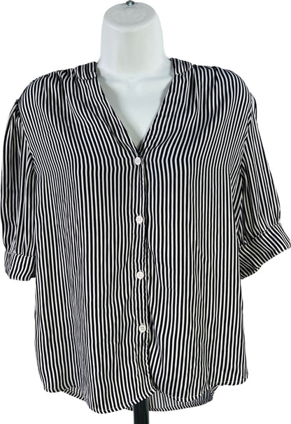 T Tahari Women’s Blue/White Striped Short Sleeve Button Up Blouse - M