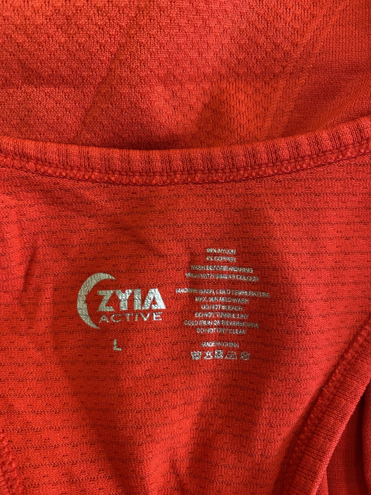 Zyia Active Women’s Red Racerback Athletic Tank Top - L