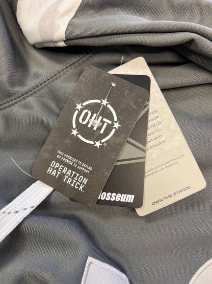 Colosseum Men’s Gray Michigan State Support The Troops Pullover Sweatshirt - L