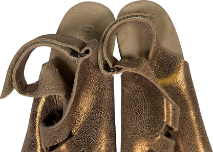 Munro Women’s Gold Metallic Open Toe Slingback Heeled Sandals - 8