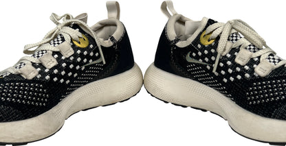 Nike Women’s Black/White React Escape Lace Up Running Shoes - 8.5