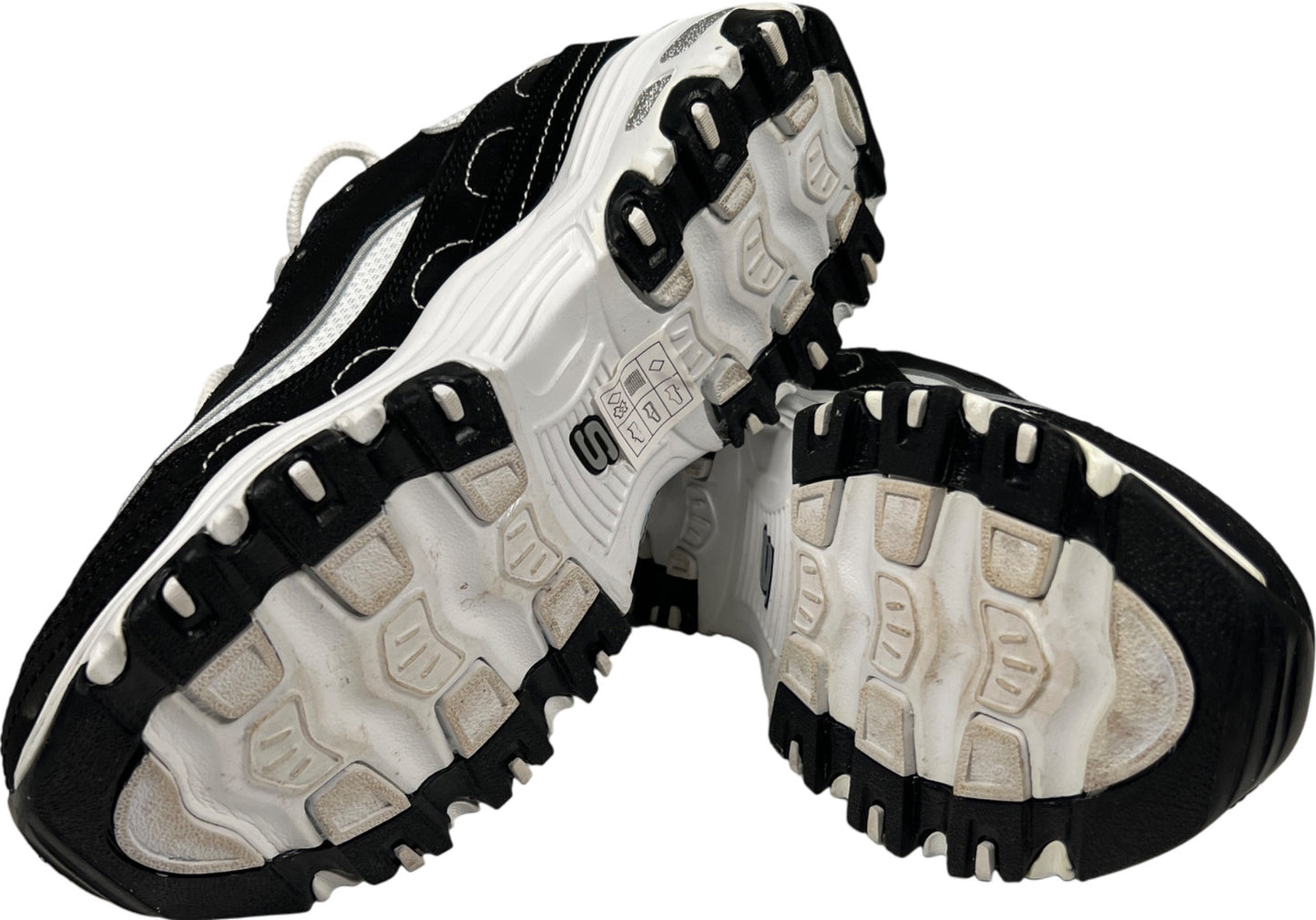 Skechers Women’s Black D’Lites Air Cooled Memory Foam Lace Up Sneakers - 6.5