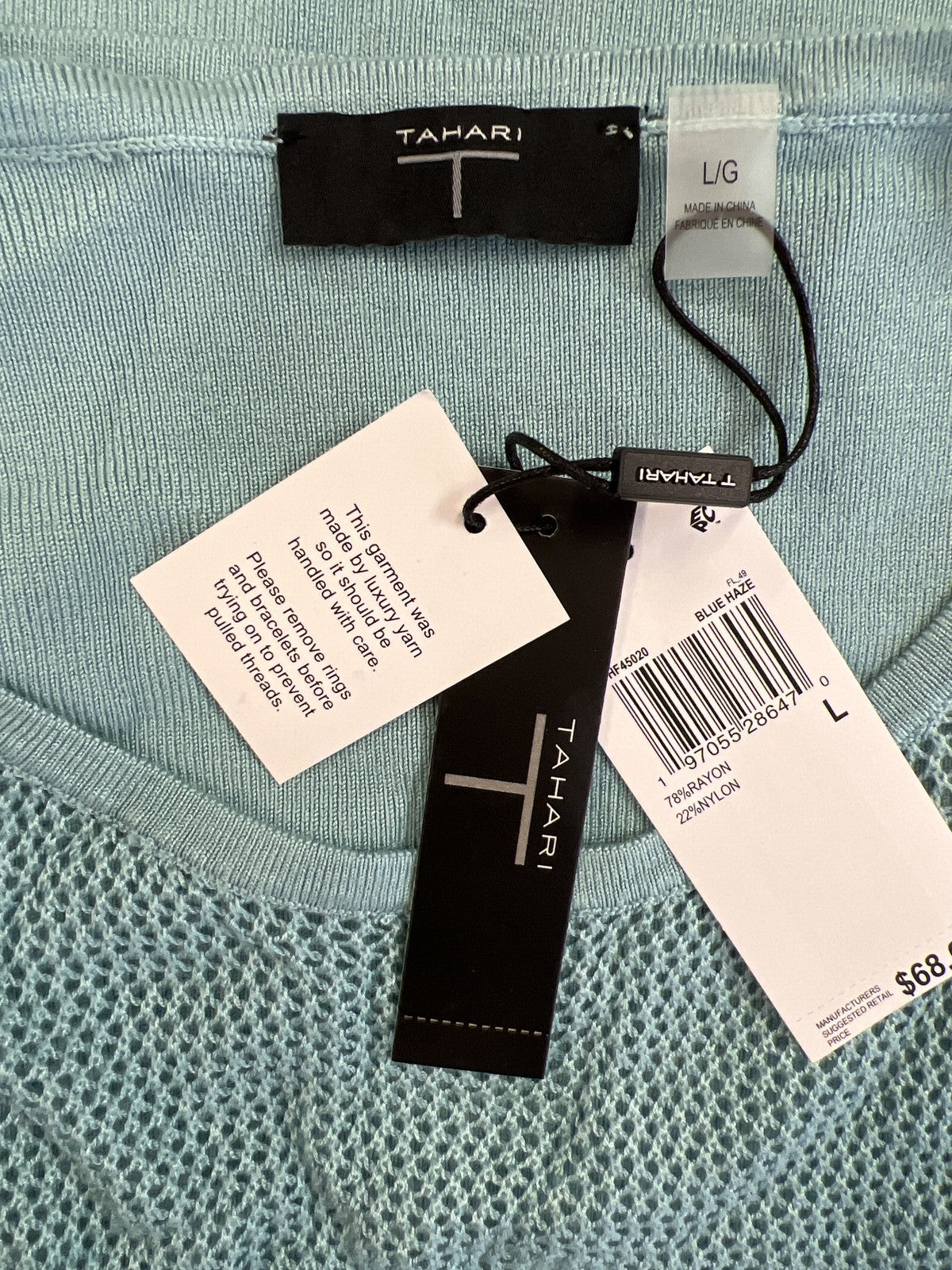 T Tahari Women’s Blue Short Sleeve Mesh Knit Sweater - L