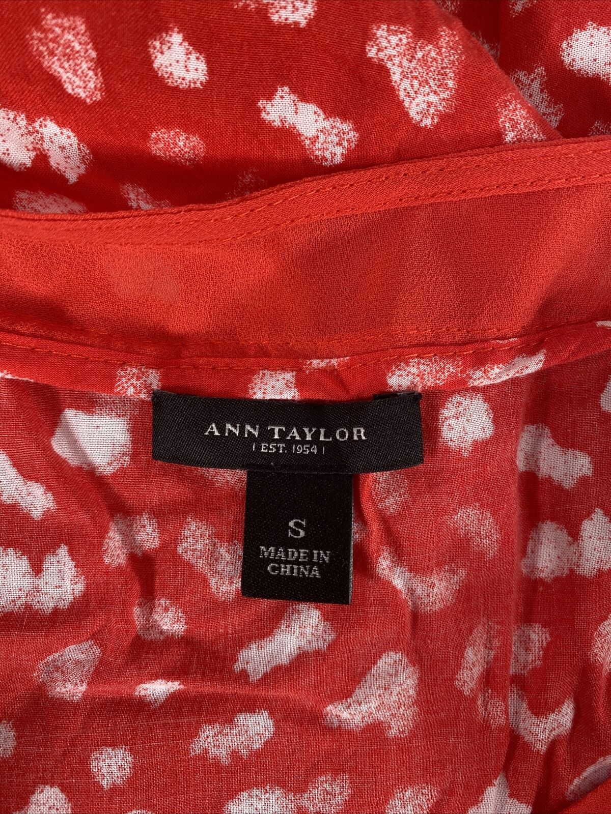 Ann Taylor Women's Red Short Sleeve Asymmetrical Blouse - S