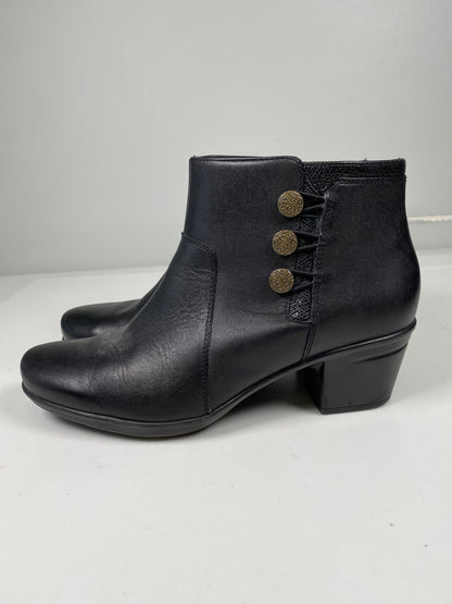 Clarks Collection Women’s Black Emslie Monet Heeled Ankle Booties - 9