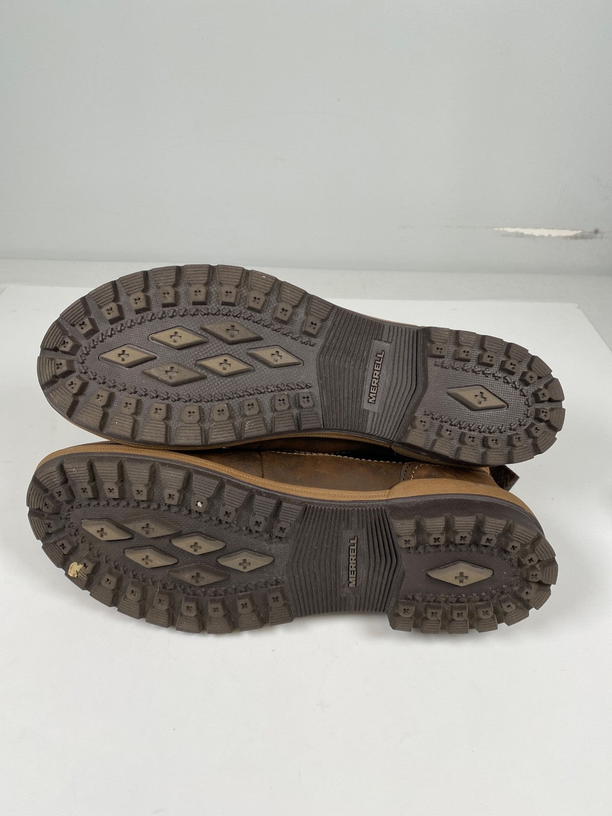 Merrell Women’s Brown Suede Emery Pull On Short Ankle Boots - 11