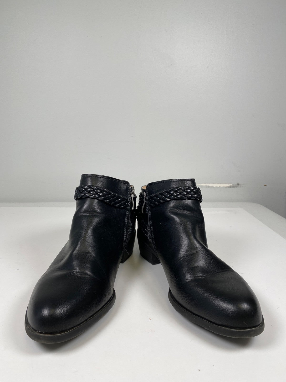 Life Stride Women’s Black Velocity 2.0 Adrianna Side Zip Ankle Booties - 10 Wide