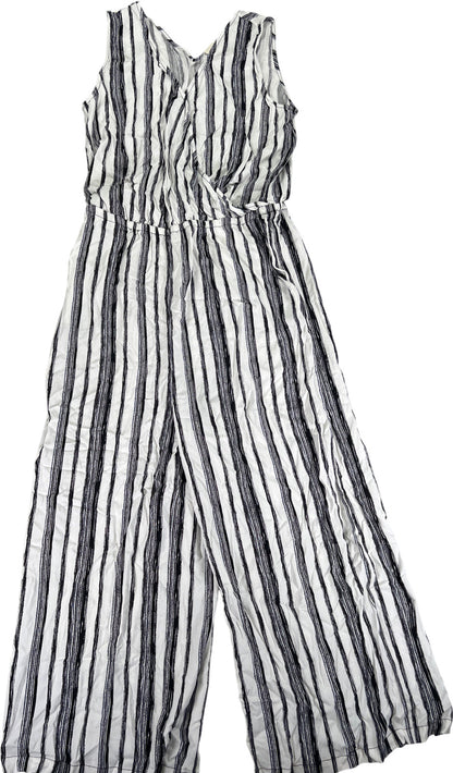 NEW Chico’s Women’s White/Black Gaucho Cropped Jumpsuit Shirt Set - 0/S