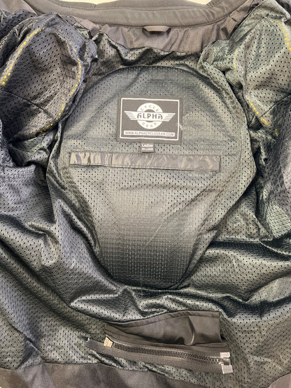 Alpha Cycle Gear Women’s Black Air Series Padded Full Zip Motorcycle Jacket - 2X