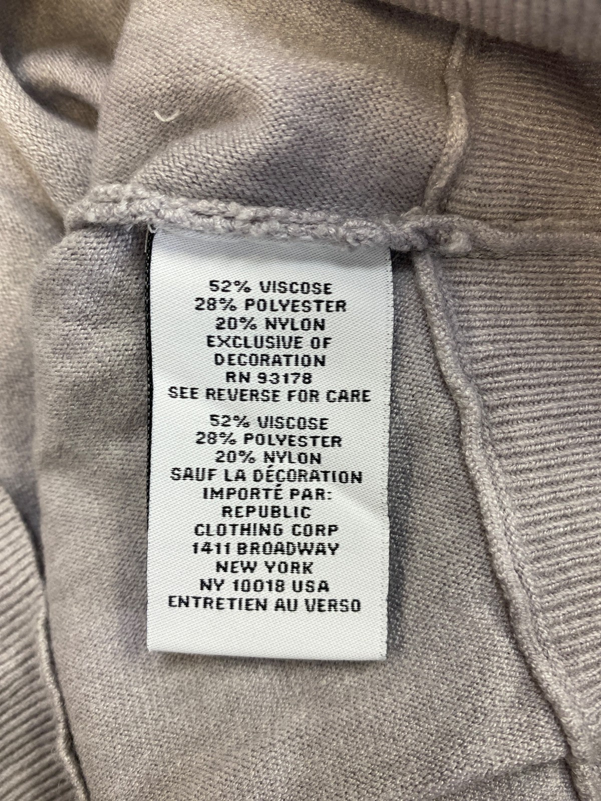 Carmen Women’s Gray Studded Sleeve Long Sleeve Sweater Shirt - XL