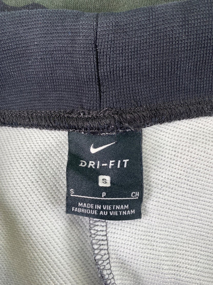 Nike Women’s Green Camouflage Drawstring Ankle Cropped Sweatpants - S