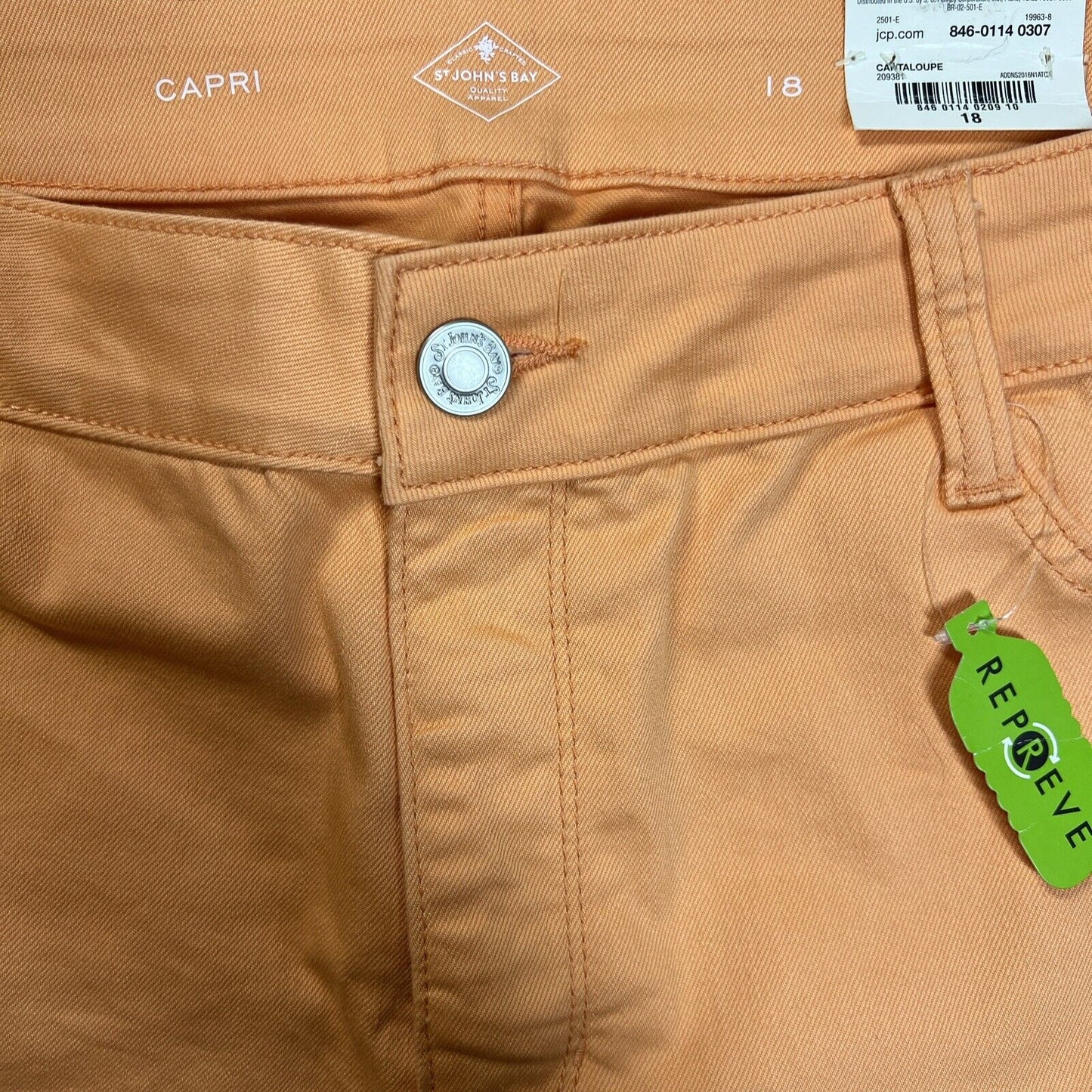NEW St Johns Bay Women's Orange Mid Rise Capri Denim Jeans - 18