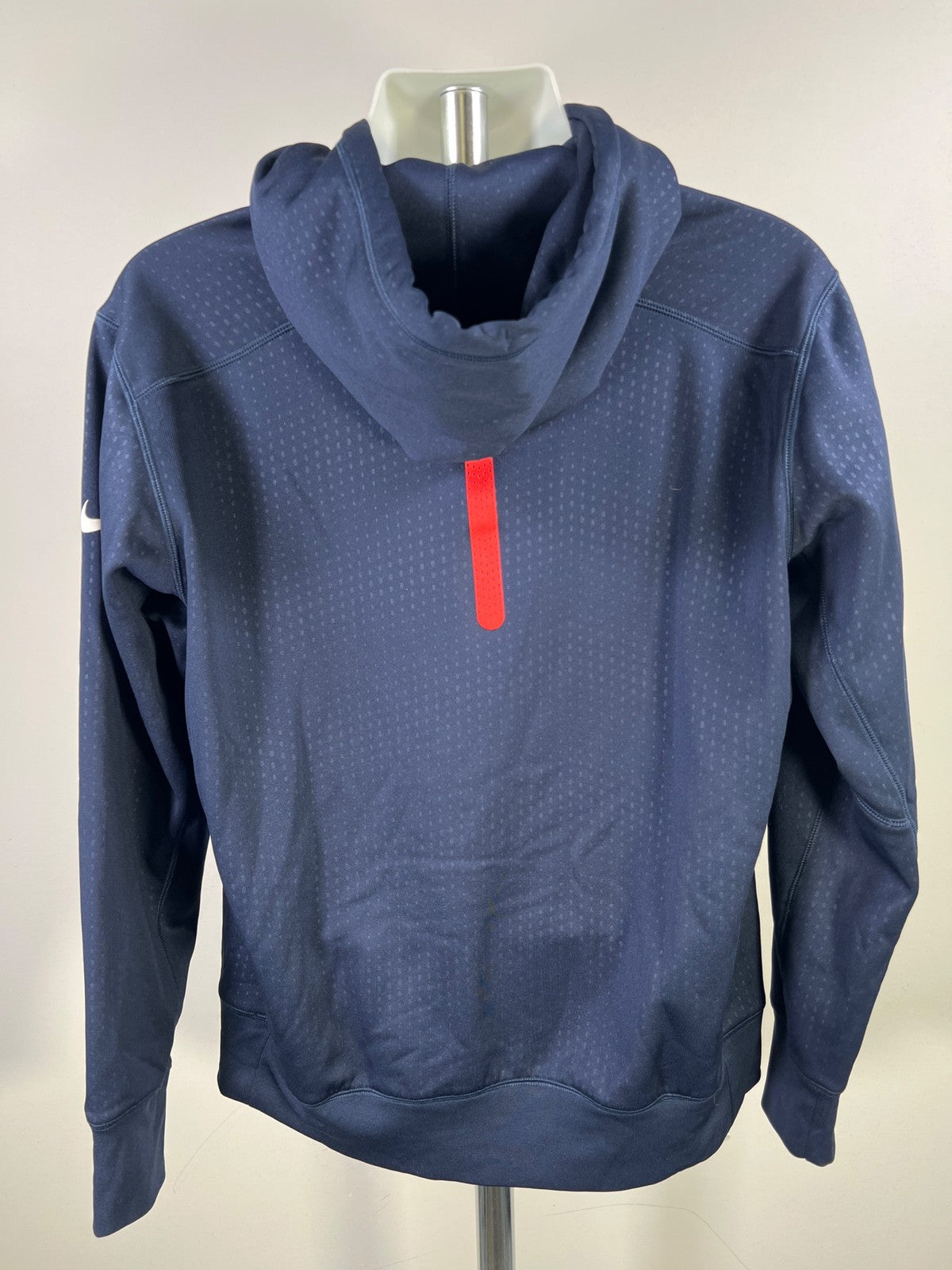 Nike Men’s Blue NFL New England Patriots Therma-Fit Pullover Sweatshirt - XL