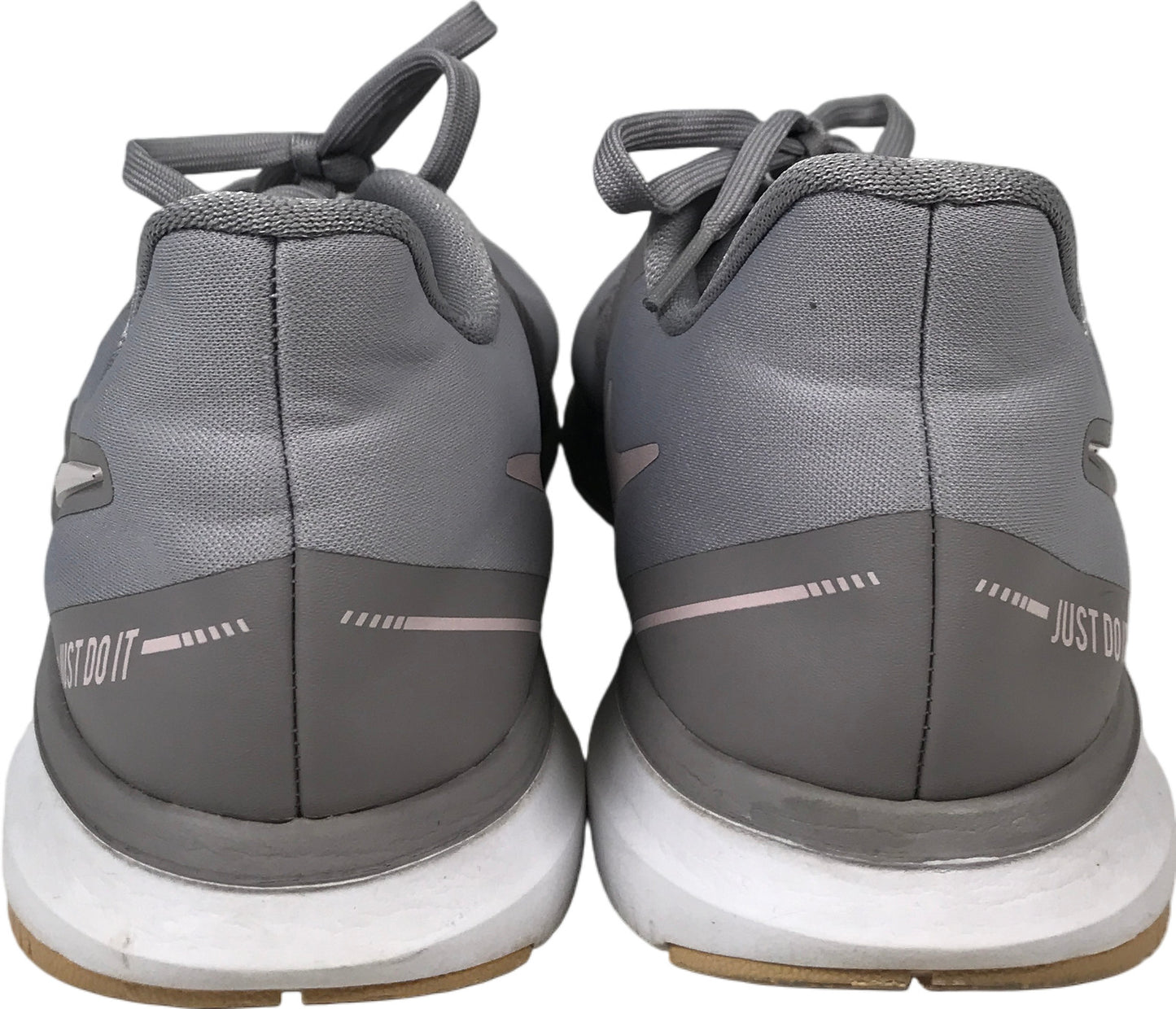 Nike Women’s Gray Training In Season TR8 Lace Up Running Shoes - 9