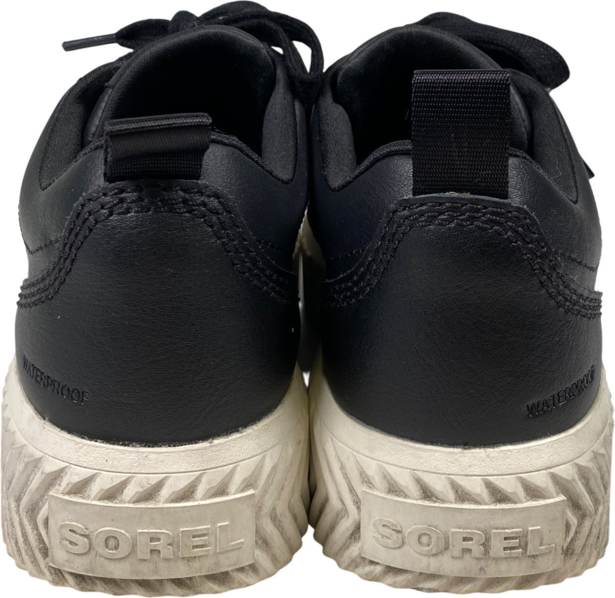 Sorel Women’s Black Leather Ona Ave Waterproof Platform Low Sneakers - 9