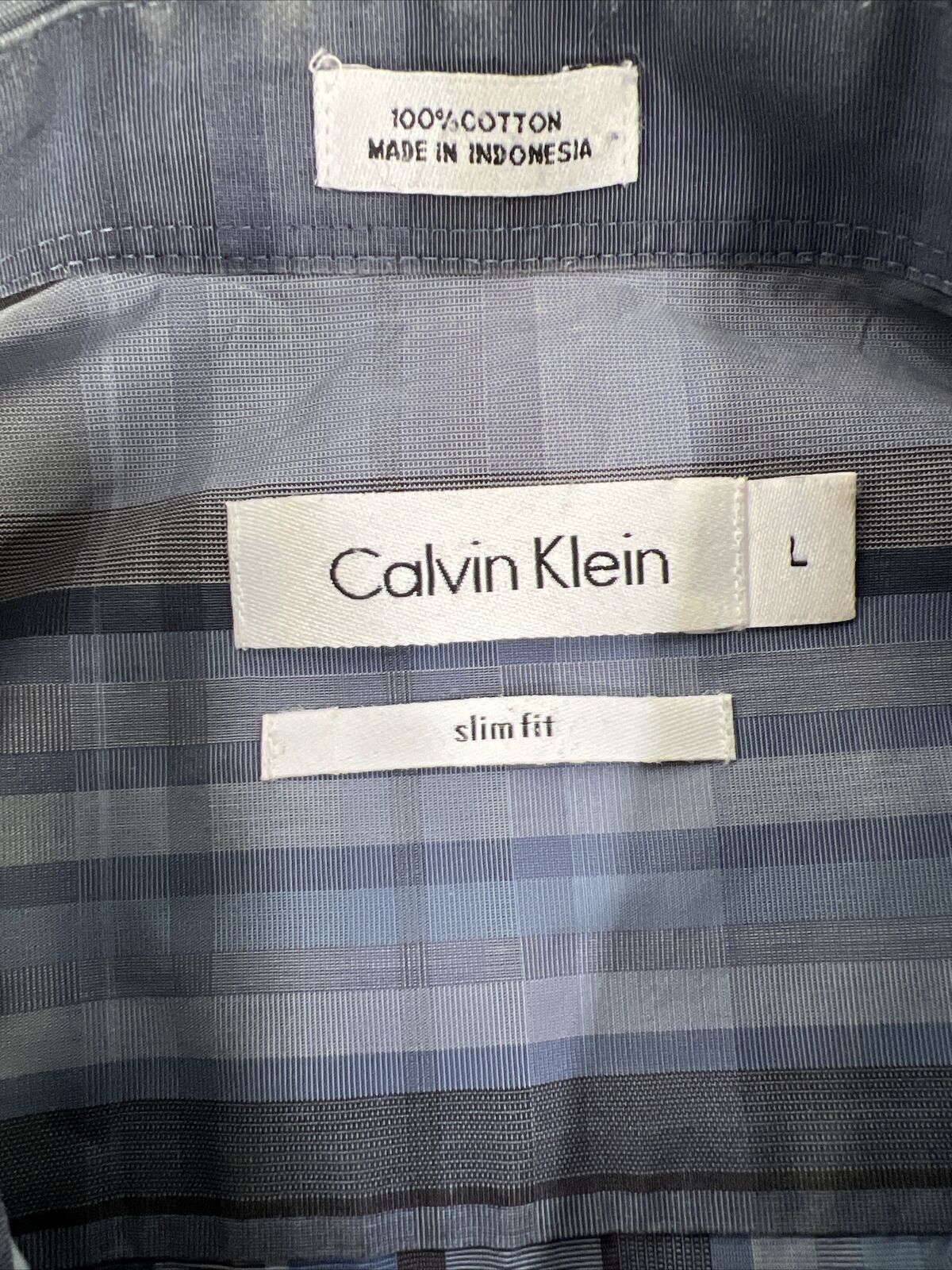 Calvin Klein Men's Blue Plaid Slim Fit Button Up Shirt - L