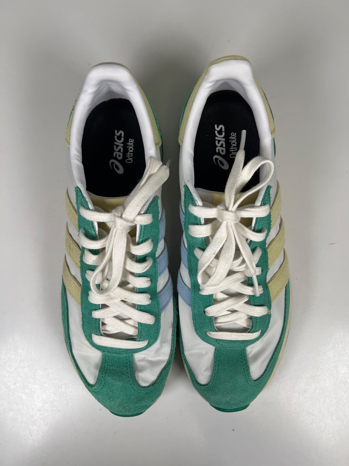Adidas Women’s White/Green Suede Run 70’s Lace Up Court Sneakers - 9.5