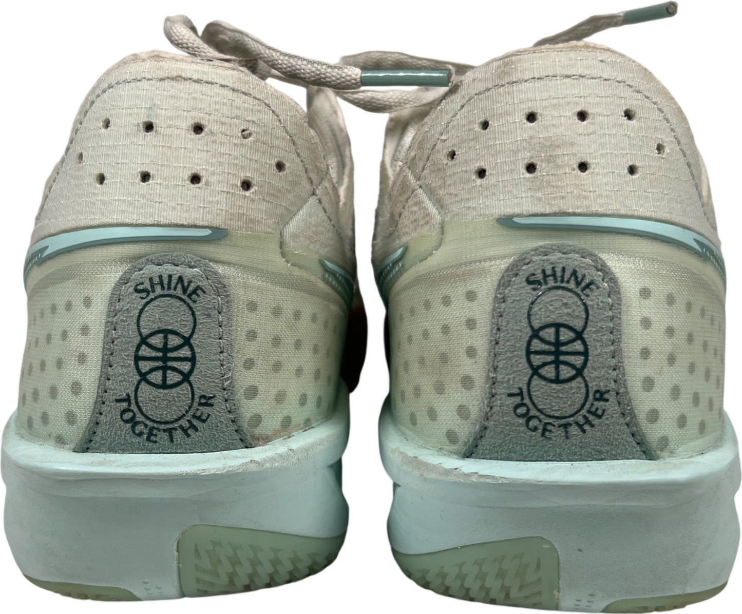 Nike Men’s Blue/Green GT Cut 3 Shine Together Lace Up Athletic Sneakers - 8.5