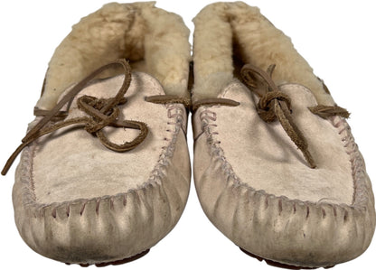 UGG Dakota Women’s Light Beige Shearling Lined Dakota Slippers - 6