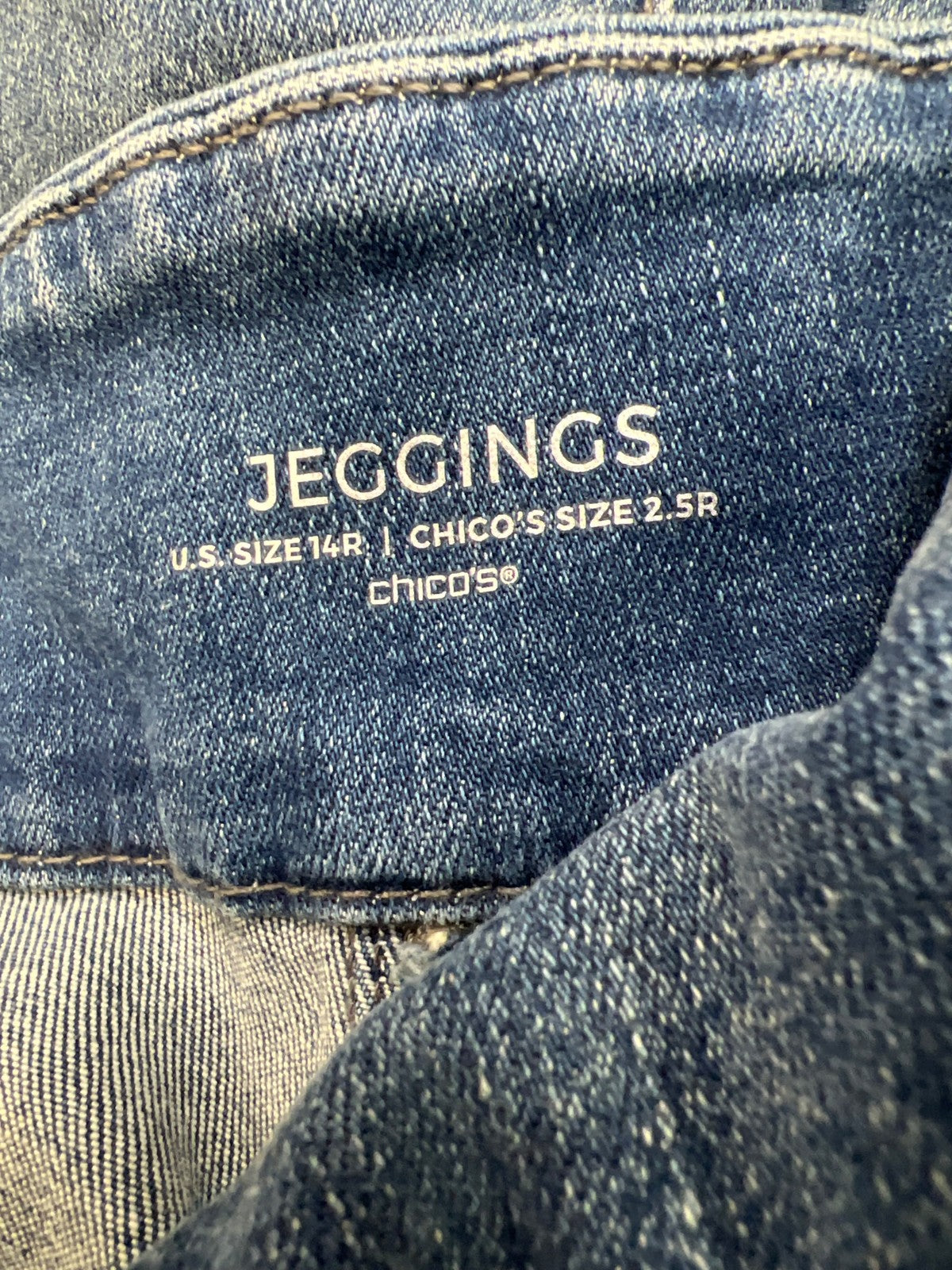 Chico’s Women’s Medium Wash Pull On Stretch Jegging Jeans - 2.5/US 14