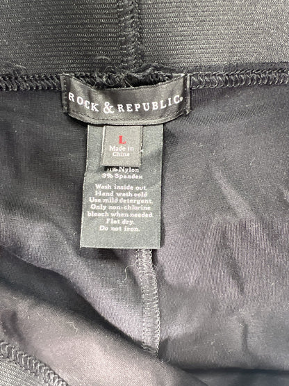 Rock & Republic Women’s Black Camouflage Casual Leggings - L