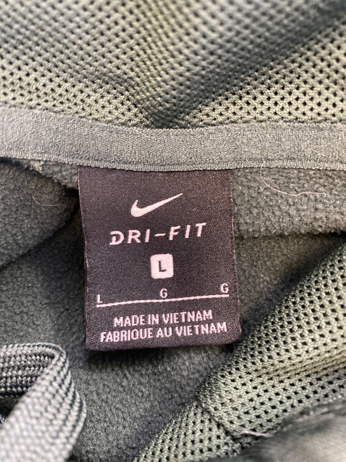 Nike Women’s Green Fleece Lined Training Pullover Hoodie - L