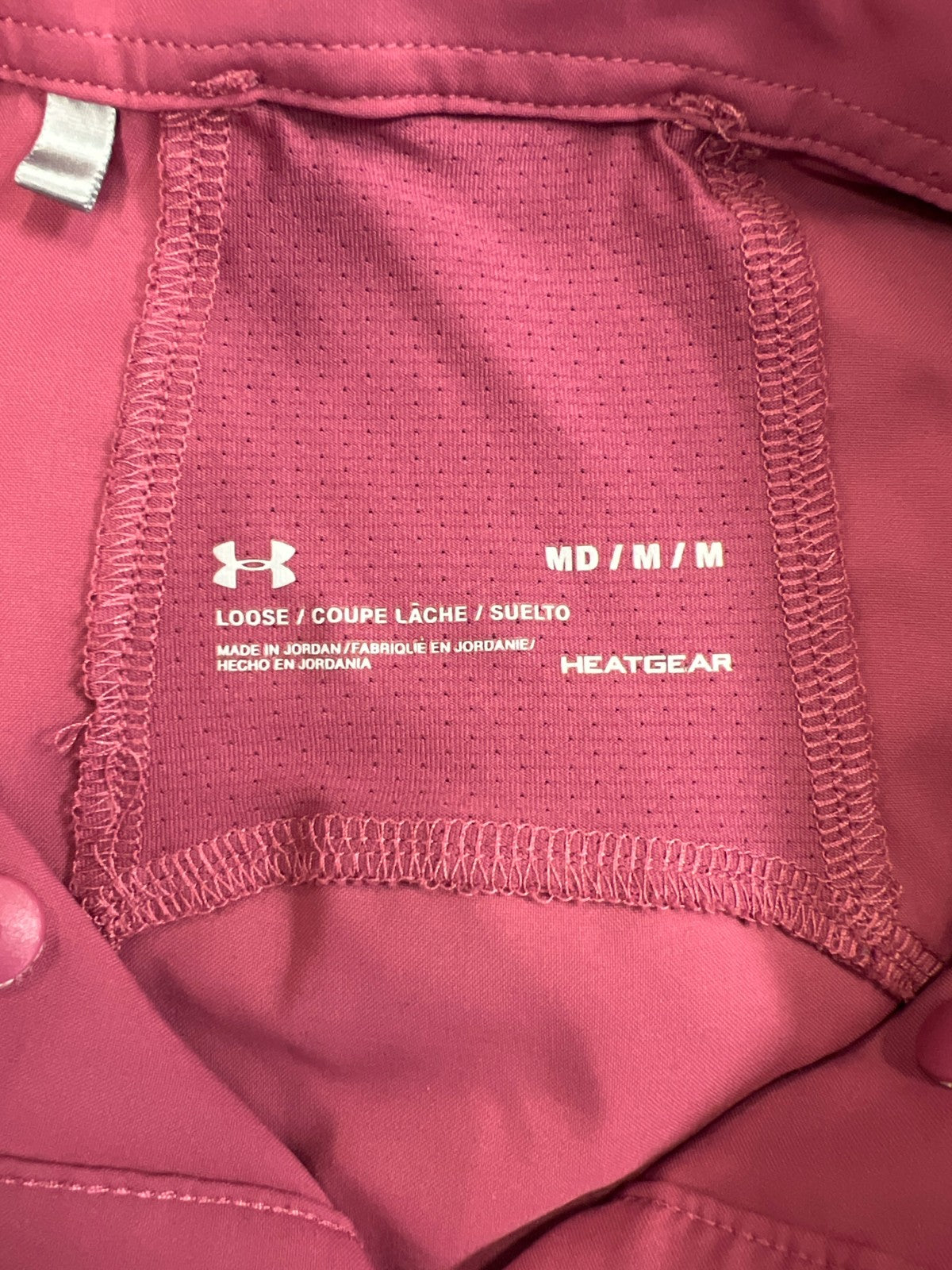 Under Armour Women’s Pink Tide Chaser Long Sleeve Button Up Shirt - M