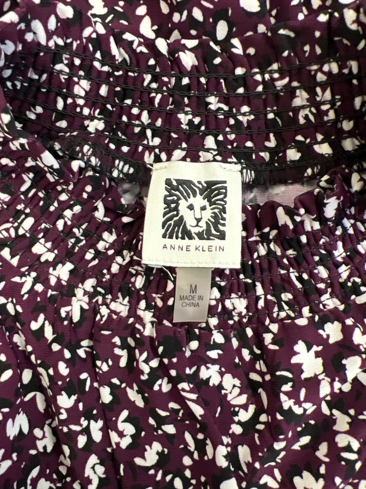 Anne Klein Women’s Purple Short Sleeve Mock Neck Blouse - M