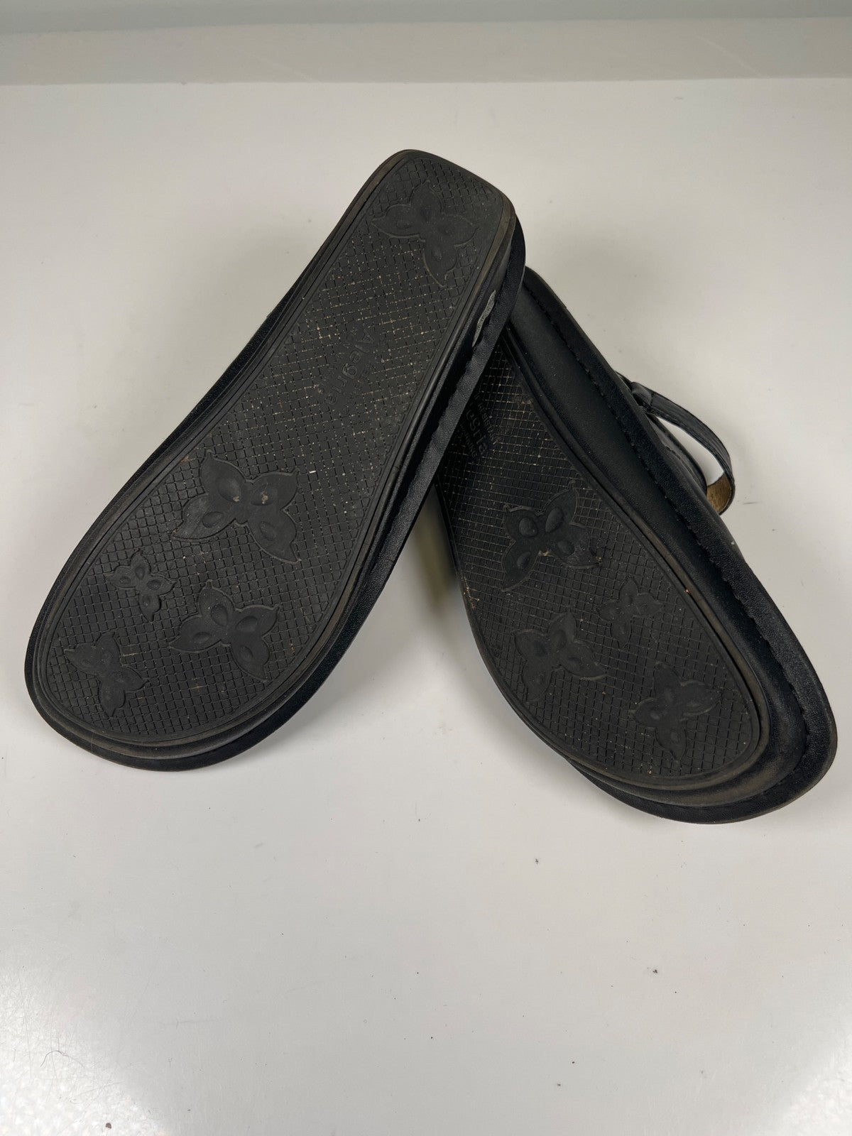 Alegria Women’s Black Leather Seville Slip On Clogs - 42/US 11